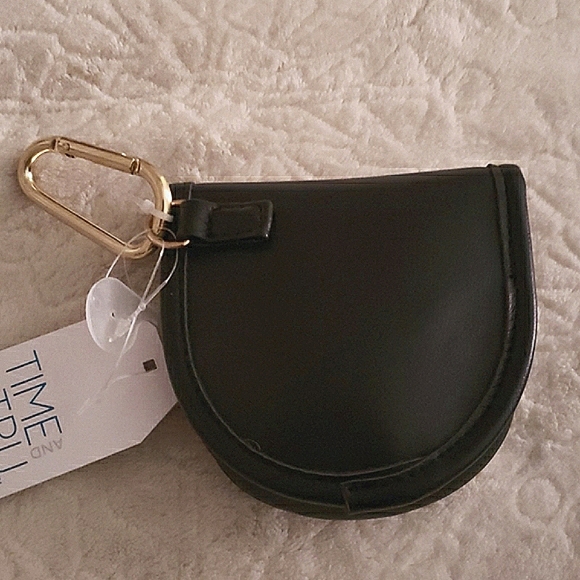 TURNLOCK POUCH - Picture 3 of 4